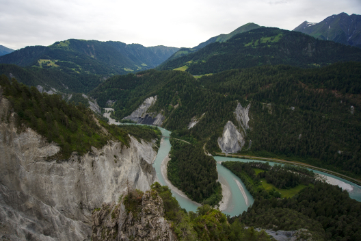 Rheinschlucht (Foto: © Fabienne & Benoit Luisier) Rheinschlucht