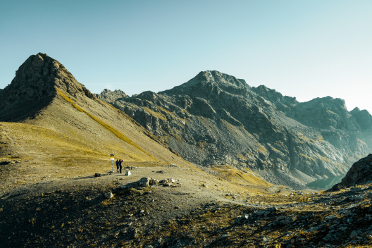 Dreifach-Wasserscheide auf dem Lunghinpass