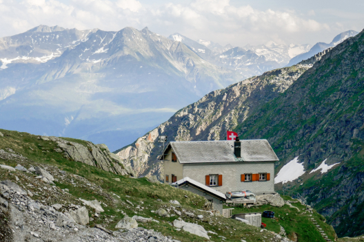 Camona da Punteglias (Foto: © Heinz Staffelbach) Camona da Punteglias