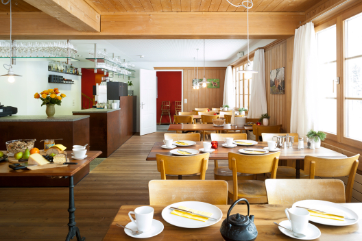 Die heimelige Stube lädt zum Verweilen ein (Foto: © Gasthaus Spinas) Restaurant im Gasthaus Spinas