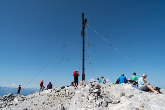 Gipfelkreuz der Sulzfluh (Foto: © Thalia Wünsche) Gipfelkreuz der Sulzfluh (Foto: © Thalia Wünsche)