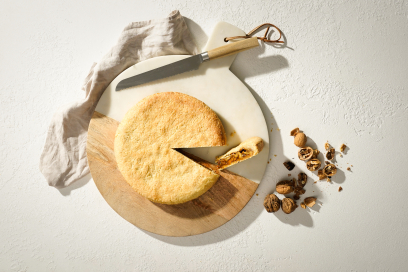 Bündner Spezialität Bündner Nusstorte (Foto: © GRF, Thalia Wünsche) Bündner Spezialität Bündner Nusstorte