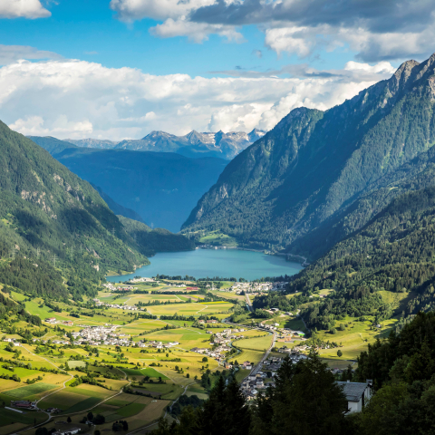 Valposchiavo (Quelle: Adrian Greiter) Ausblick auf die Valposchiavo