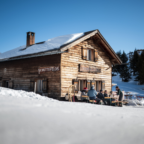 Feldis ski hut (Photo: © Graubünden Ferien / Marco Hartmann)