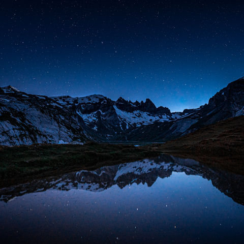 Flimser Sternenhimmel im UNESCO-Welterbe Sardona (Foto: ©️ Flims Laax Falera / Philipp Ruggli) Flimser Sternenhimmel im UNESCO-Welterbe Sardona
