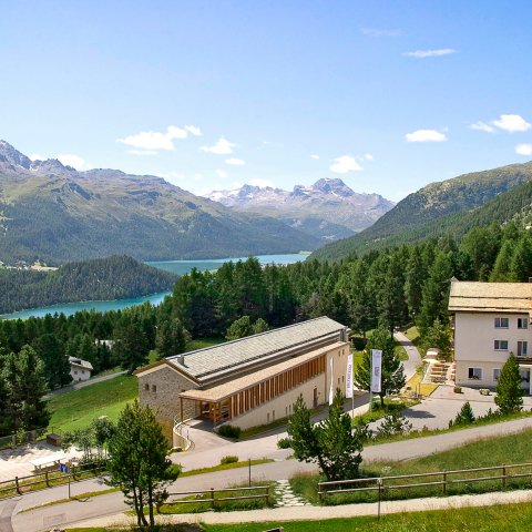 Berghotel Randolins im Engadin (Foto: © Engadin St. Moritz Tourismus AG) Berghotel Randolins im Engadin