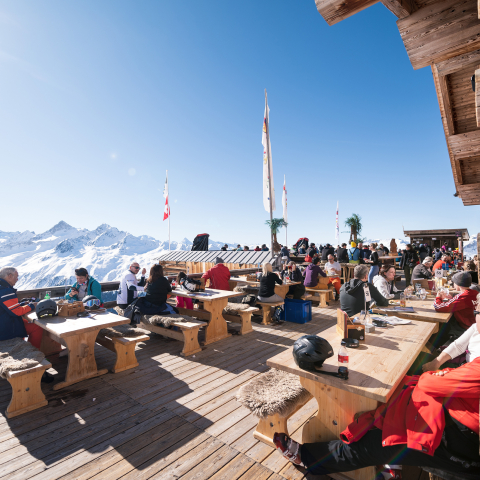 Bergrestaurant Jatzhütte in Davos (Foto: © Marco Hartmann) Bergrestaurant Jatzhütte in Davos