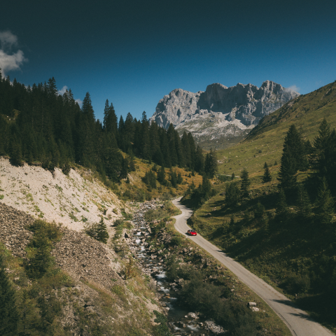 Roadtrip durch Graubünden mit Sina Blanke und Jan Glatte