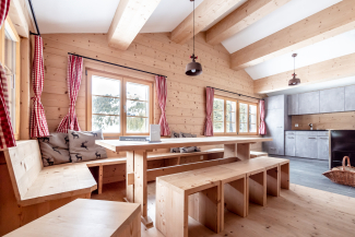 Tegia Alp Plaun (Foto: © miriweber.ch photography) Tegia Alp Plaun (Foto: © miriweber.ch photography)