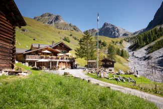 Berggasthaus Heimeli (Foto: © Marco Hartmann, Graubünden Ferien) Berggasthaus Heimeli (Foto: © Marco Hartmann, Graubünden Ferien)