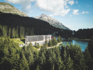 Revier Mountain Lodge Lenzerheide © Revier Hospitality Group AG Revier Mountain Lodge Lenzerheide © Revier Hospitality Group AG