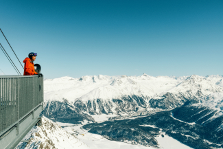 View from Piz Nair (Photo: © Switzerland Tourism / Silvano Zeiter) View from Piz Nair (Photo: © Switzerland Tourism / Silvano Zeiter)