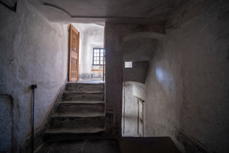 Treppenturm im Türalihus in Valendas (Foto: © Dominik Gehl) Treppenturm im Türalihus in Valendas