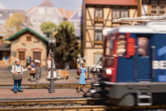 Faszinierende Miniaturwelt: die Modelleisenbahn im Bahnmuseum Albula in Bergün begeistert Jung und Alt (Foto: © Nico Schaerer) Eine detailreiche Modelleisenbahn im Bahnmuseum Albula in Bergün