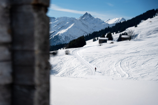 Winterwandern auf der Via Mundaun (Foto: © GRF, Thalia Wünsche) Winterwandern auf der Via Mundaun