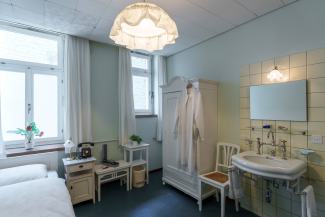 Historisches Sanatoriums-Zimmer im Waldhotel. © Schweiz Tourismus/André Meier Historisches Sanatoriums-Zimmer im Waldhotel Davos