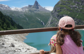 Stausee, Vals (© Mike Frei) Stausee, Vals (© Mike Frei)