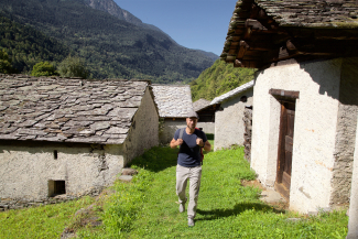Wandern auf der Via Bregaglia Wandern auf der Via Bregaglia