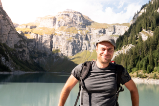 Martin Hoch am Panixer Stausee (Bild: Martin Hoch) Martin Hoch am Panixer Stausee (Bild: Martin Hoch)