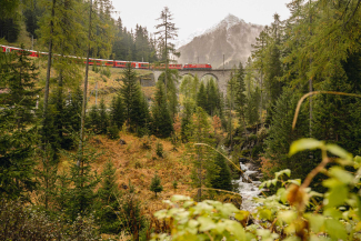 Bernina Express (Foto: © Schweiz Tourismus / Andre Meier) Bernina Express (Foto: © Schweiz Tourismus / Andre Meier)