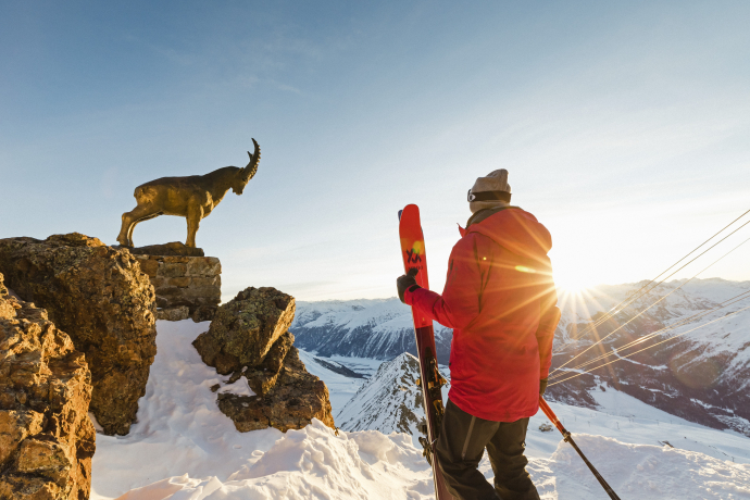 © Engadin St. Moritz Mountains Skifahrer Piz Nair (Foto: © Engadin St. Moritz Mountains)