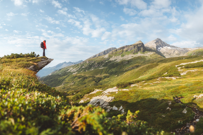 Wanderer auf dem Sentiero Calanca (Foto: © Roman Huber) Wanderer auf dem Sentiero Calanca