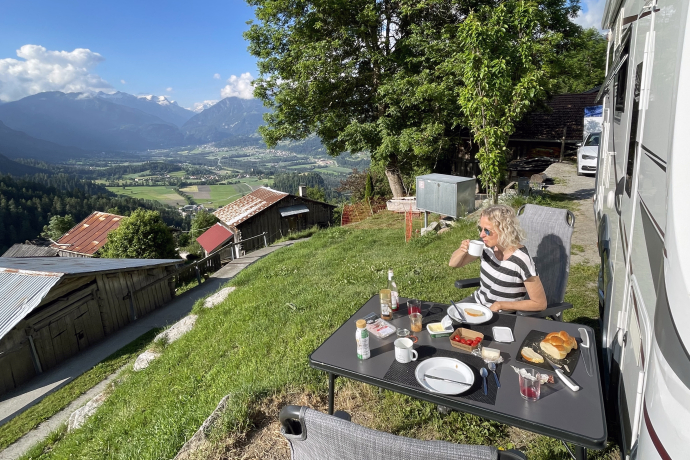 Sonnenplatz auf dem Sonnenhof. Scheid