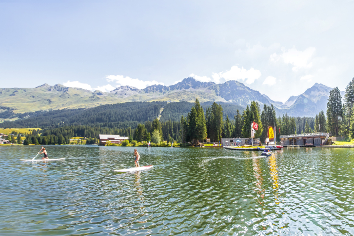 Water sports center at the Lake Heid (Photo: © Lenzerheide Marketing und Support AG) Water sports center at the Lake Heid