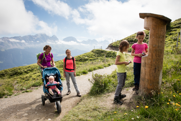 Auf dem Flurin's Sommerzauber Themenweg