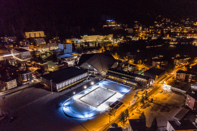 Eistraum in Davos (Foto: © Destination Davos Klosters / Patrick Cavelti)