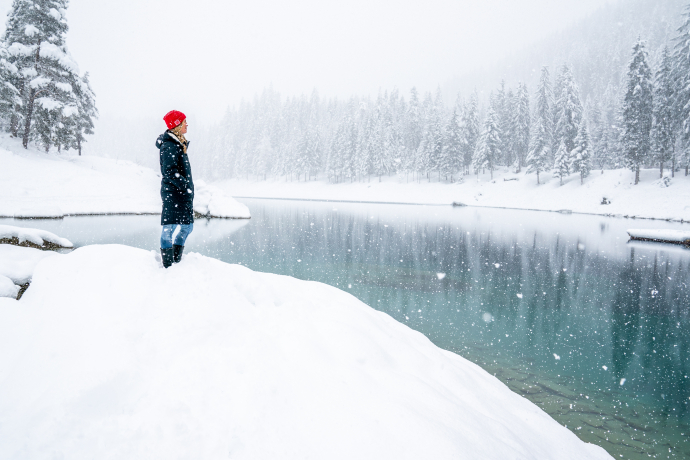 Winterlandschaft am Caumasee (Foto: © Philipp Ruggli)