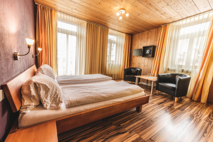 Hotelzimmer im Hotel Curuna in Scuol (Foto: © Mayk Wendt)