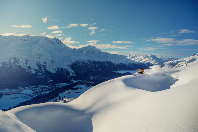 Freeriding im Oberengadin (Foto: © Engadin St. Moritz Tourismus / Filip Zuan)