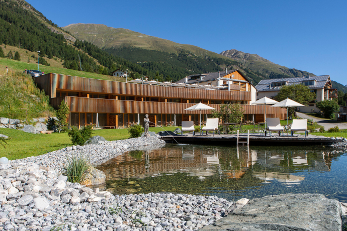 IN LAIN Hotel Cadonau in Brail (Foto: © IN Lain Hotel Cadonau) IN LAIN Hotel Cadonau in Brail