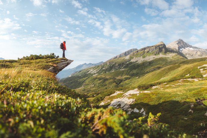 Wanderer auf dem Sentiero Calanca (Foto: © Roman Huber) Wanderer auf dem Sentiero Calanca