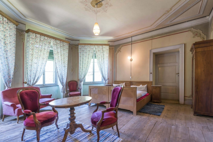 Zimmer im Hotel Bregaglia in Promontogno