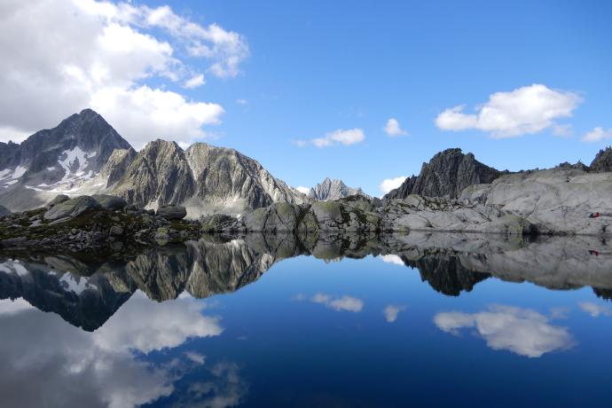 Der Hexensee (Foto: © Disentis Sedrun Tourismus) Der Hexensee
