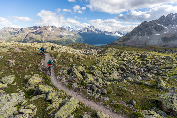 Mountainbiken auf dem Suvretta Loop