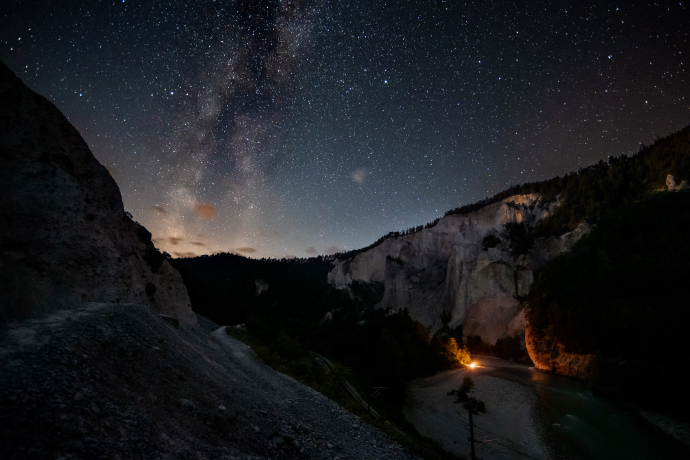 Rheinschlucht bei Nacht