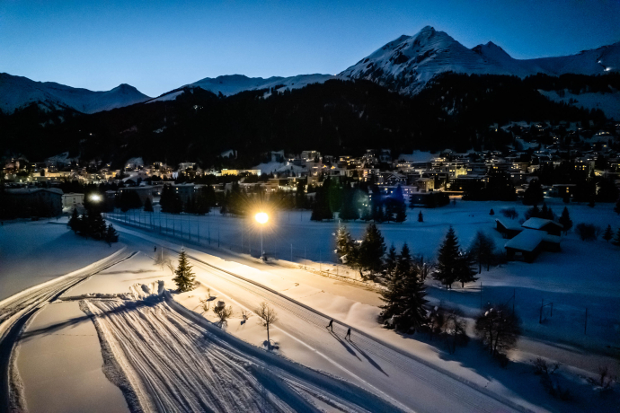 Nachtloipe in Davos Klosters (Foto: © Martin Bissig) Nachtloipe in Davos Klosters