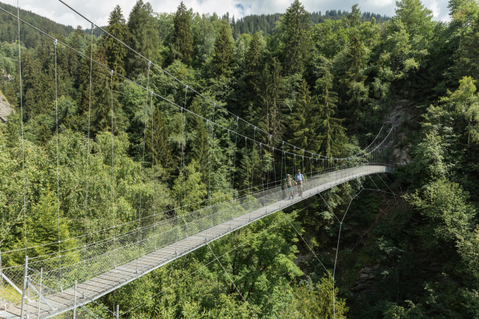 Hängebrücke Aclas d’Alvagni