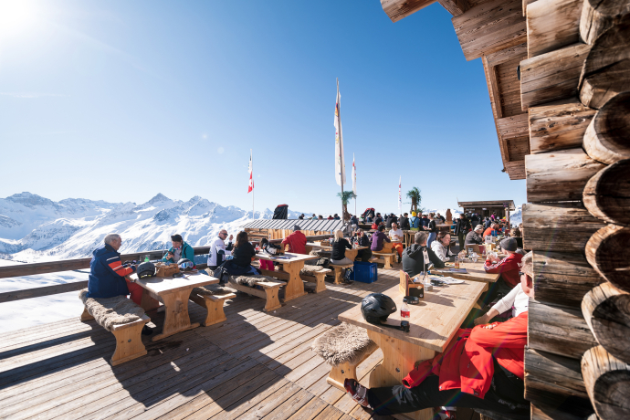 Bergrestaurant Jatzhütte in Davos (Foto: © Marco Hartmann) Bergrestaurant Jatzhütte in Davos