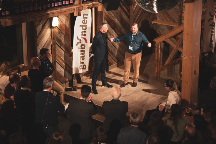 Andri Franziscus und Marc Gianola an der Inspiration Night 2023 im Chalet Bello Andri Franziscus und Marc Gianola an der Inspiration Night 2023 im Chalet Bello