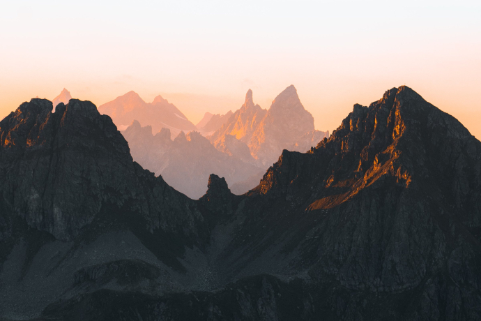 Paesaggio montano vicino a St. Antönien