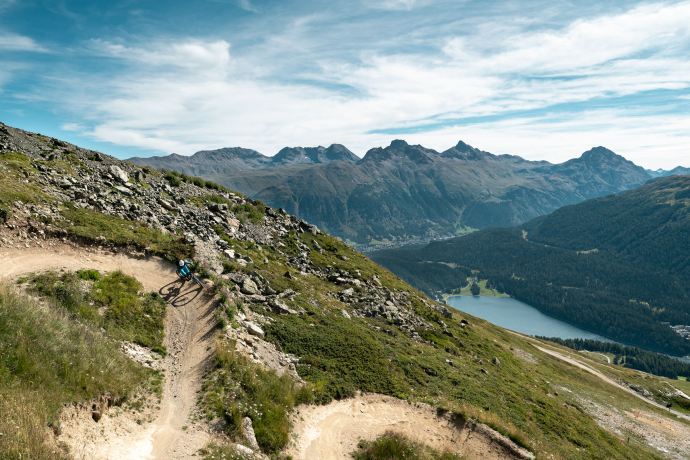 Mountainbiker Davos Klosters (Foto: © Filip Zuan) Mountainbiker Davos Klosters