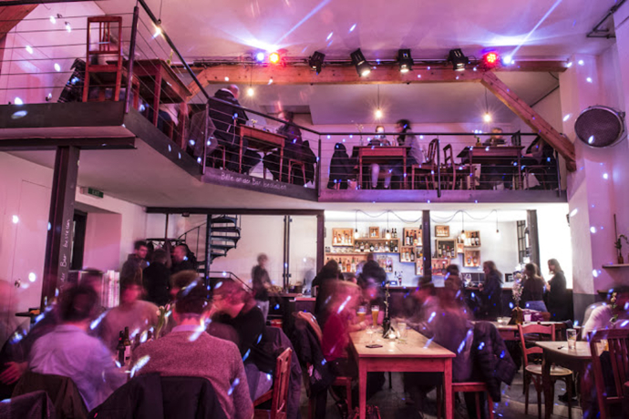 Lokal Werkstatt in Chur mit Gästen