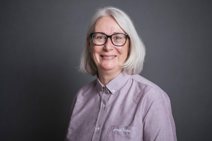 Barbara Dobson