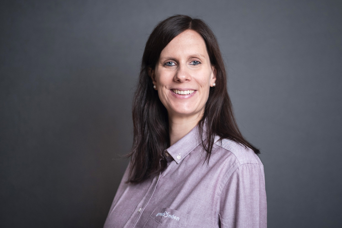 Cornelia Schnell