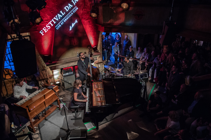 Norah Jones und Band am Festival da Jazz St. Moritz