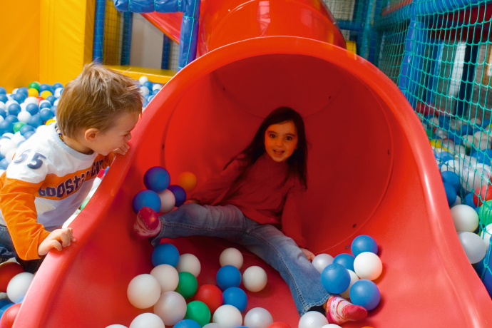 Spielecke im Aparthotel Muchetta (Foto: © Aparthotel Muchetta) Spielecke im Aparthotel Muchetta (Foto: © Aparthotel Muchetta)